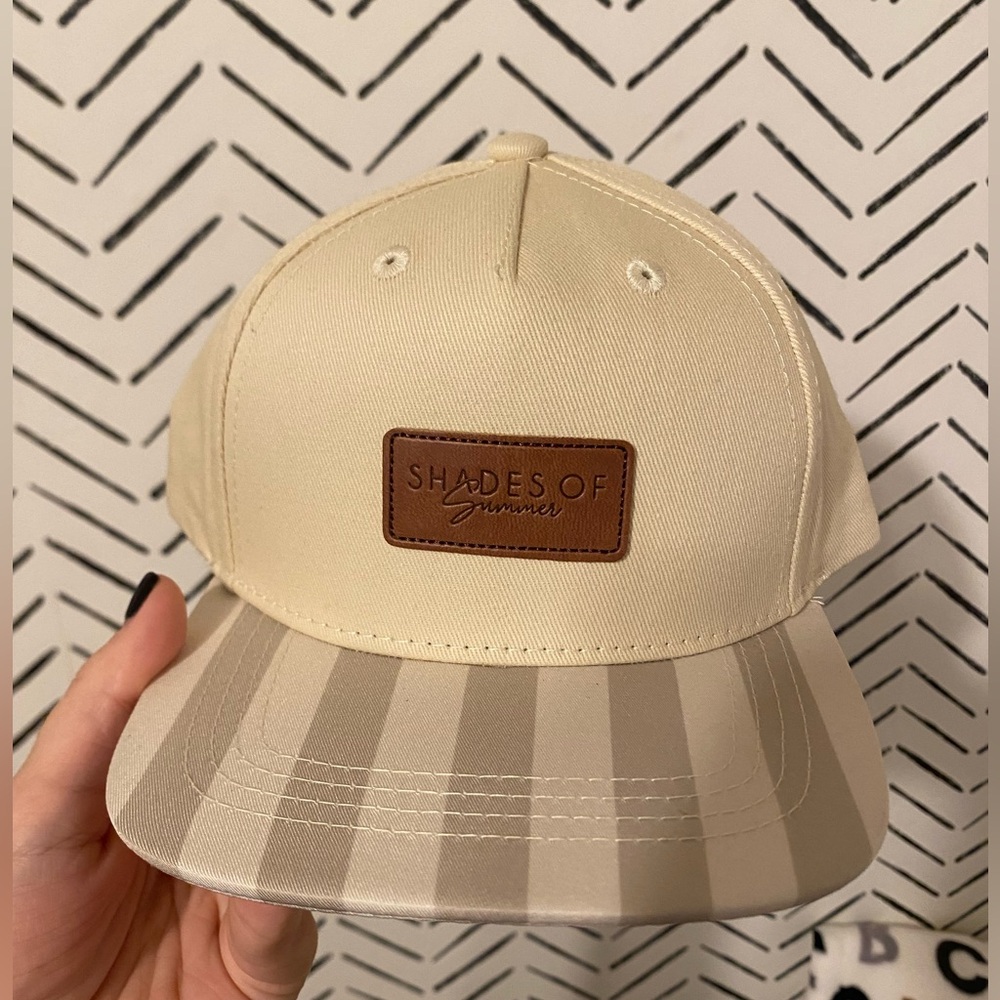 Brand new infant hat! - Picture 2 of 4
